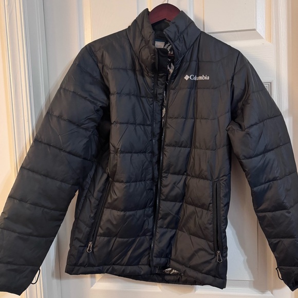 EUC Black Columbia Jacket With Omni tech - X-Small PRICED TO SELL - Picture 10 of 12